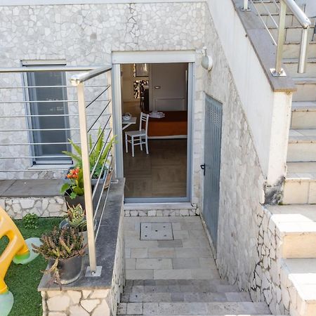 Oristano 5 Pers Appartamento Exterior foto